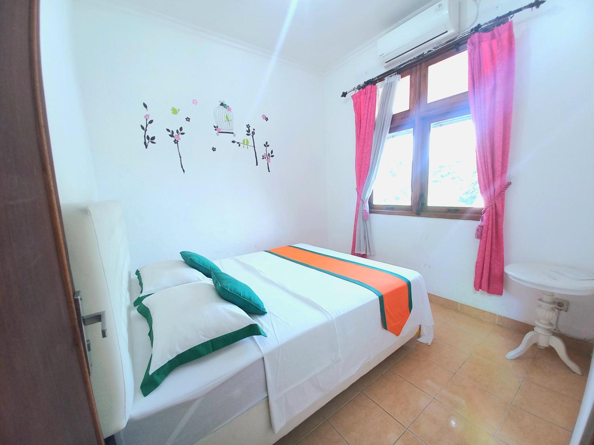 Homestay Jogja Dekat Gembiraloka By Simply Homy Yogyakarta Extérieur photo